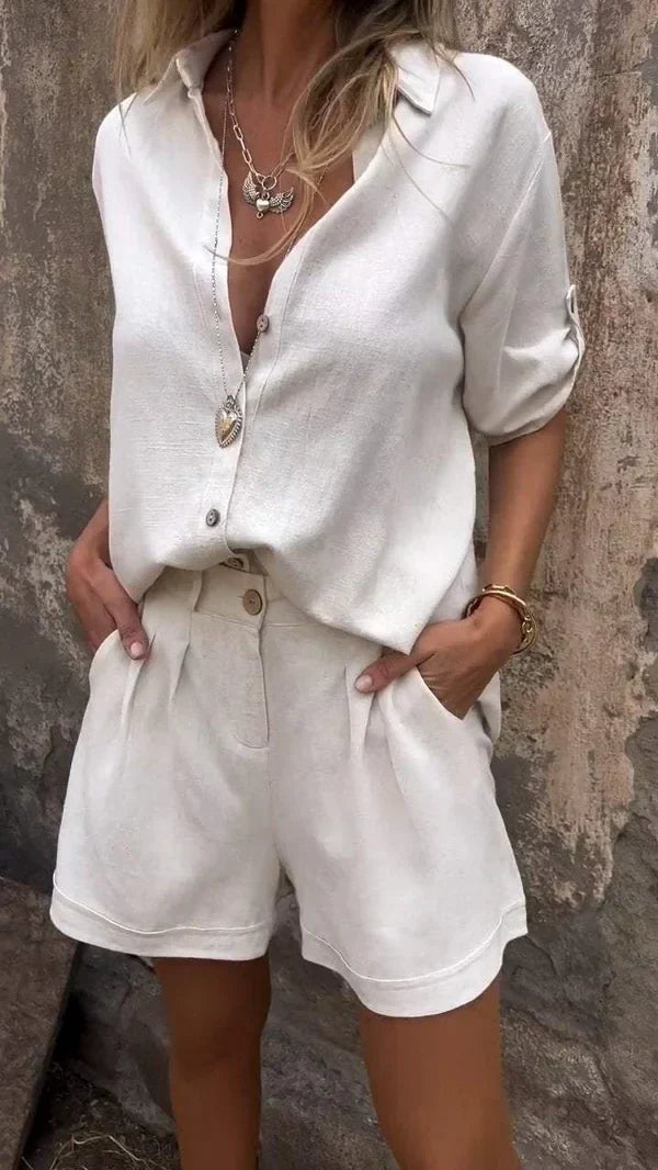 Jade - Set mit kurzen Leinenhosen und mittellangem Hemd mit Aufschlägen