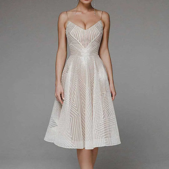 Barbara™ - Elegantes Kleid mit offenem Rücken
