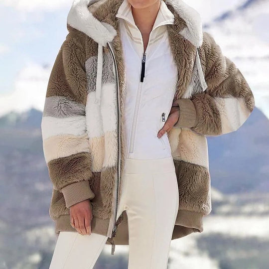Flauschige warme Kunstpelzjacke - Damenjacke