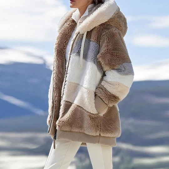 Flauschige warme Kunstpelzjacke - Damenjacke